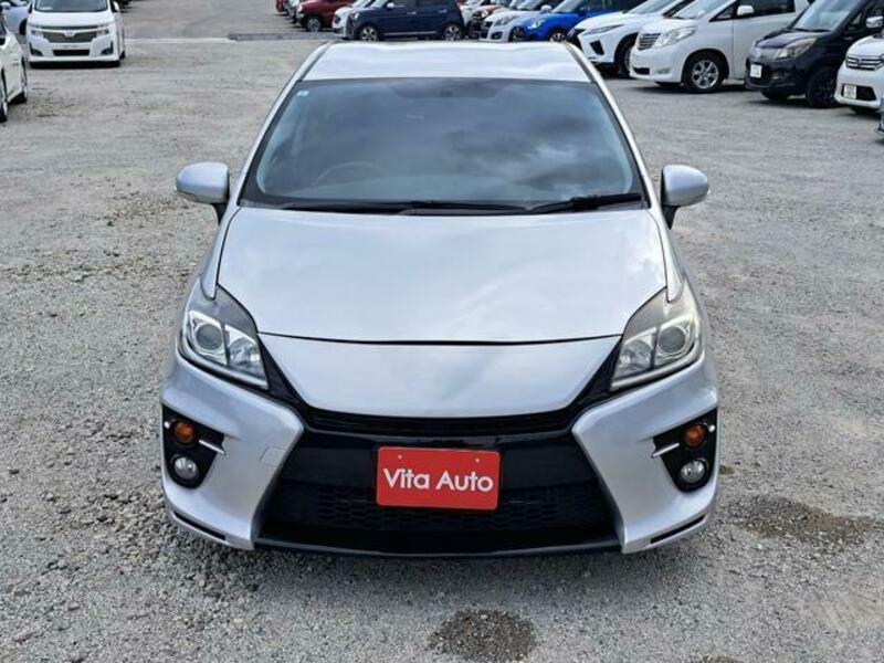 PRIUS-16