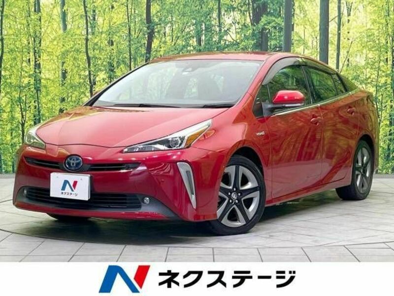 TOYOTA　PRIUS