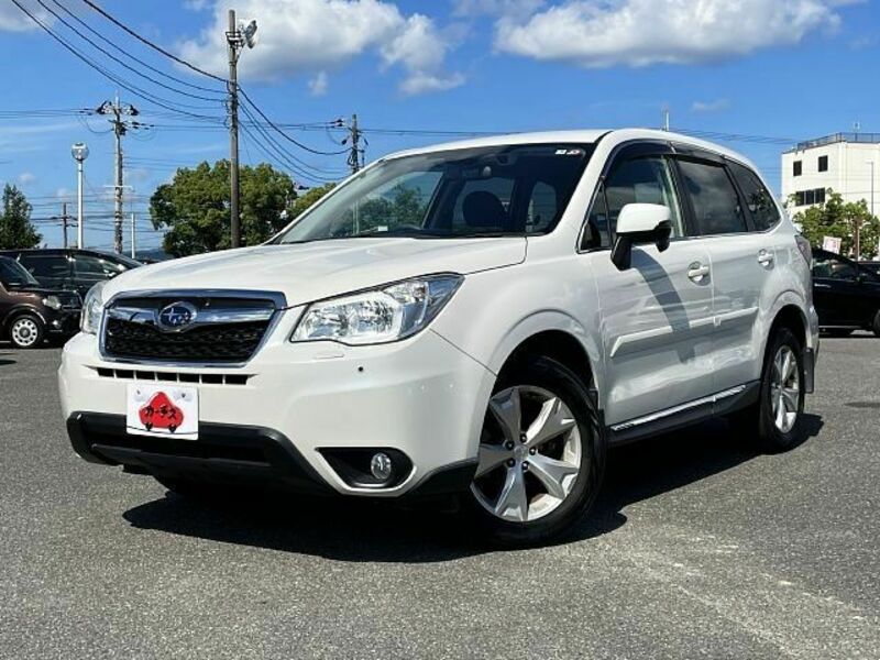 SUBARU　FORESTER