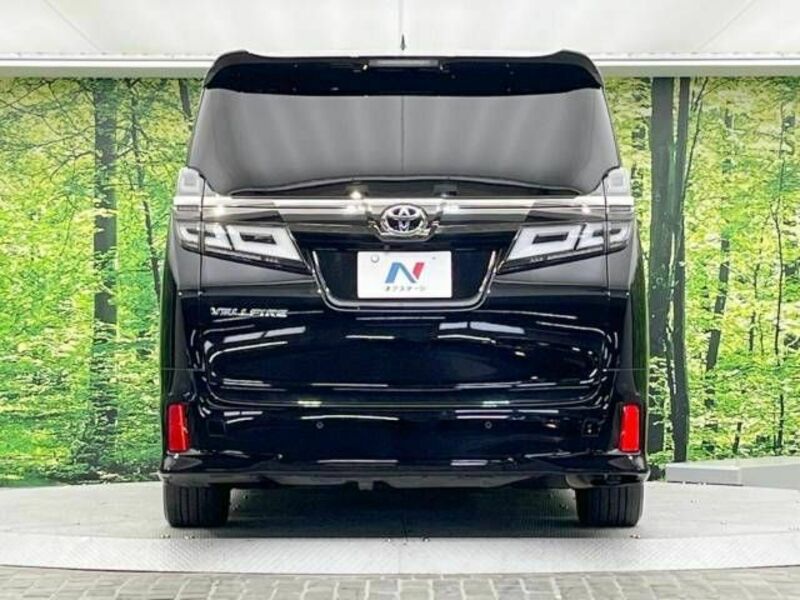 VELLFIRE-18