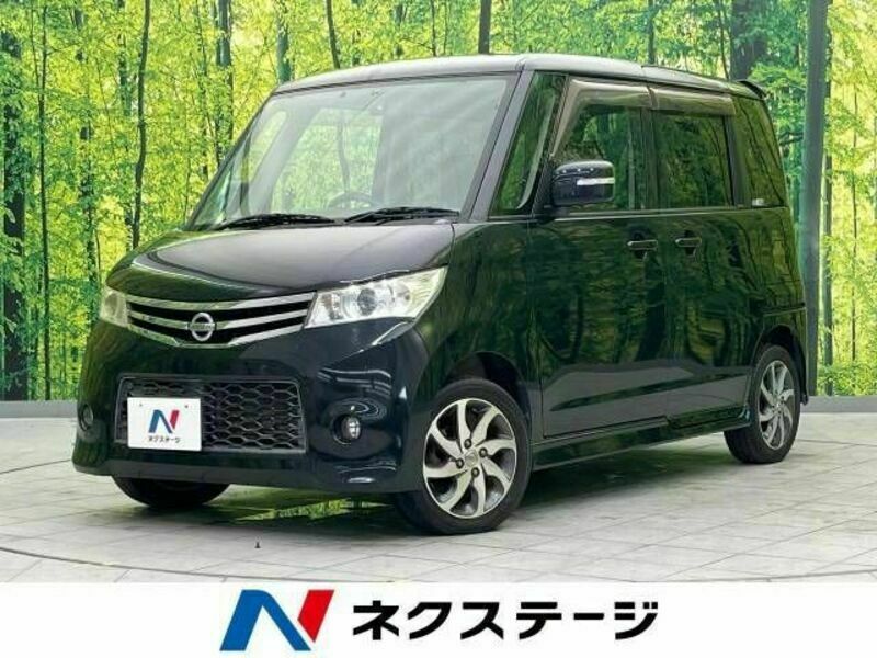 NISSAN　ROOX