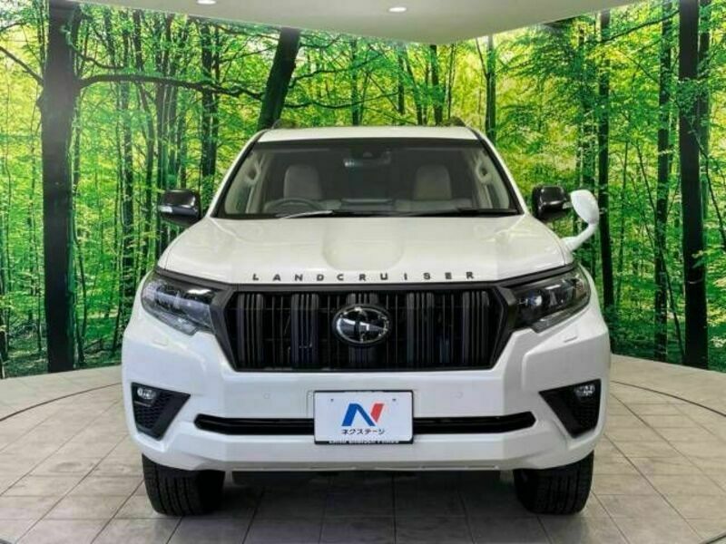 LAND CRUISER PRADO-16