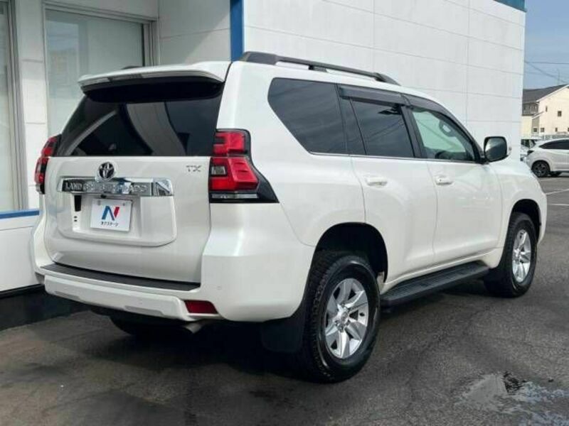 LAND CRUISER PRADO-17