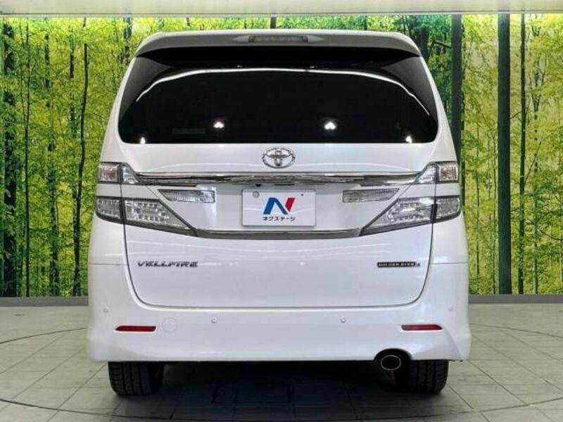 VELLFIRE-16