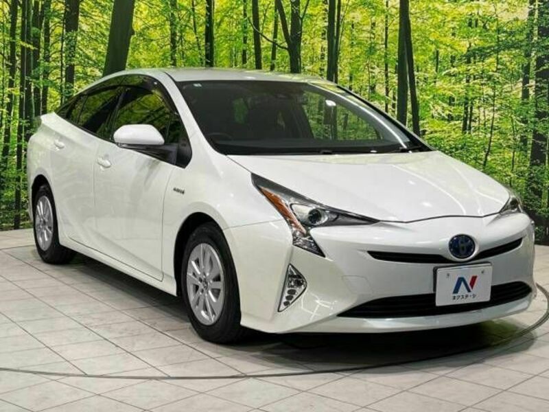 PRIUS-17