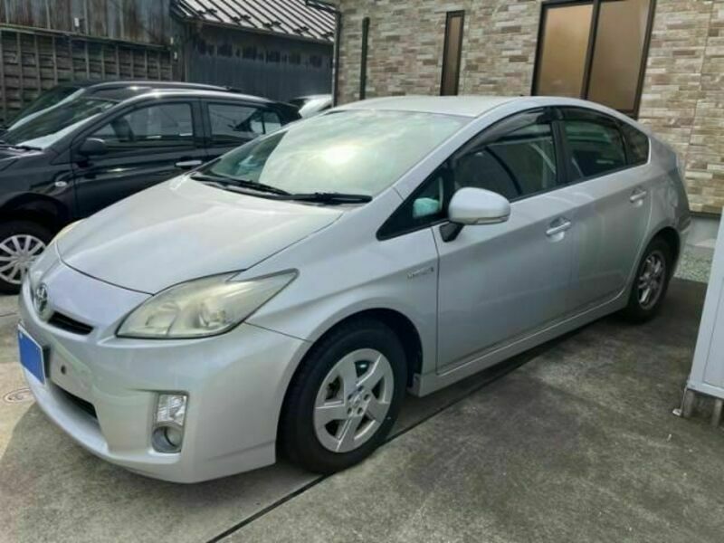 PRIUS-0