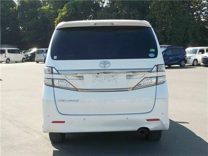 VELLFIRE-7