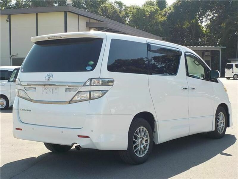 VELLFIRE-8