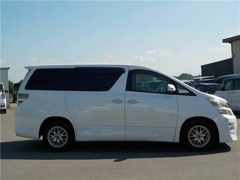 VELLFIRE-9