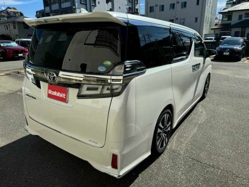 VELLFIRE-5