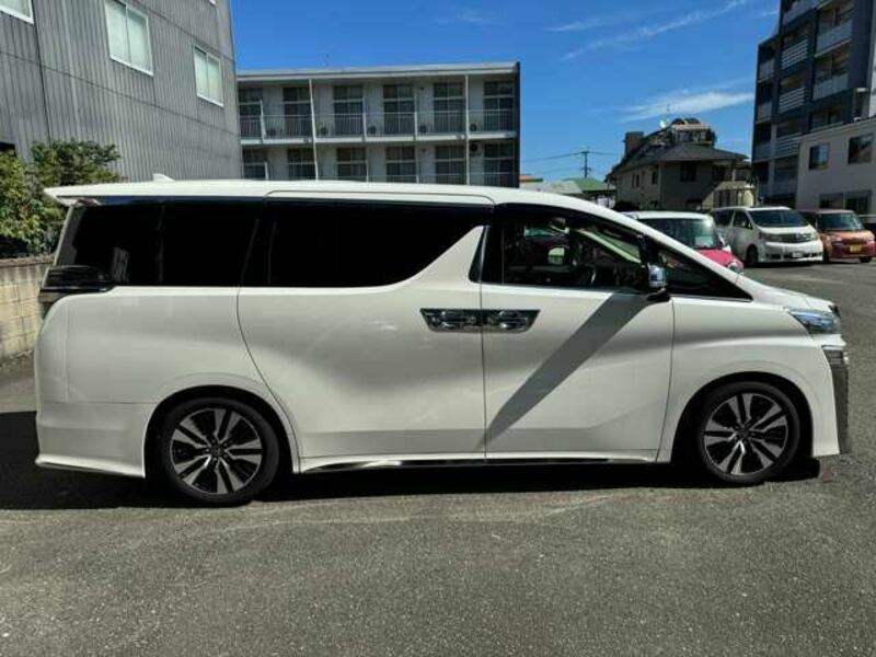 VELLFIRE-6