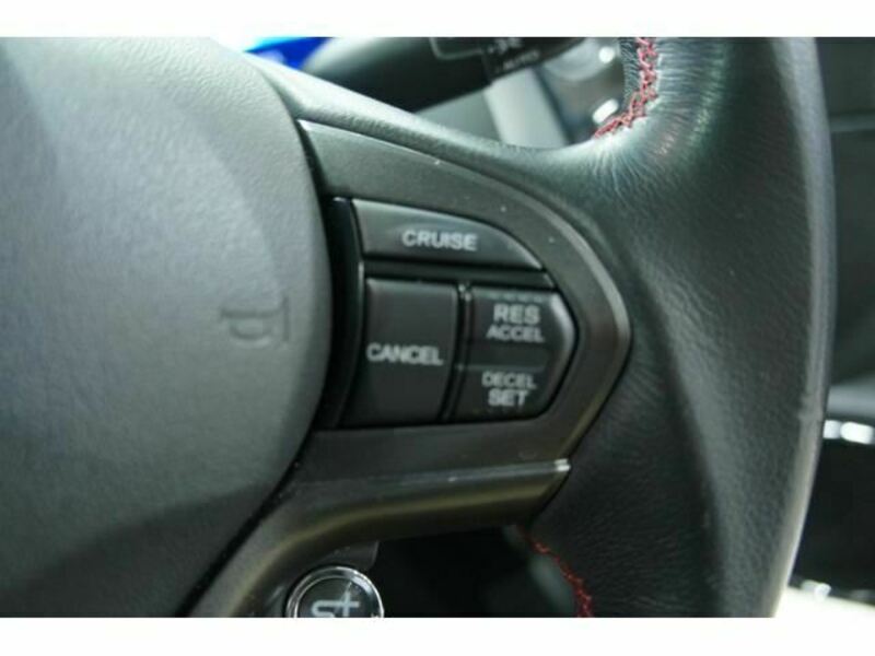 CR-Z-13