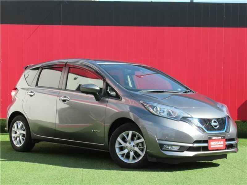 NISSAN　NOTE