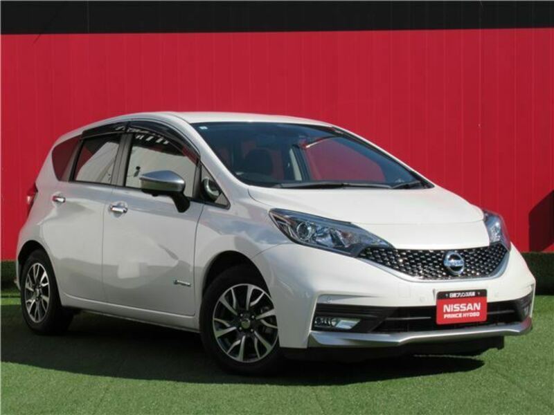 NISSAN　NOTE