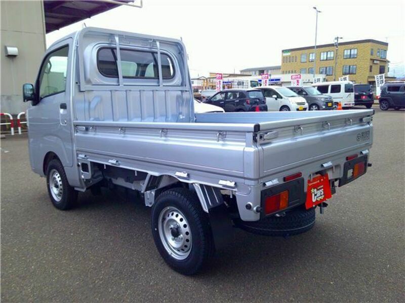 HIJET TRUCK-1