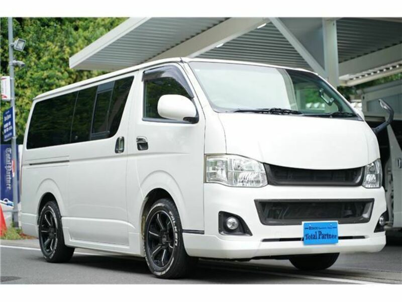 HIACE-9