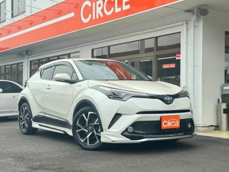 TOYOTA　C-HR