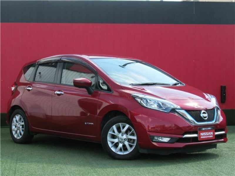 NISSAN　NOTE