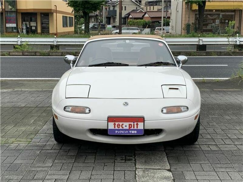 EUNOS ROADSTER-3