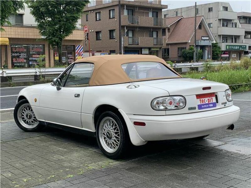 EUNOS ROADSTER-7