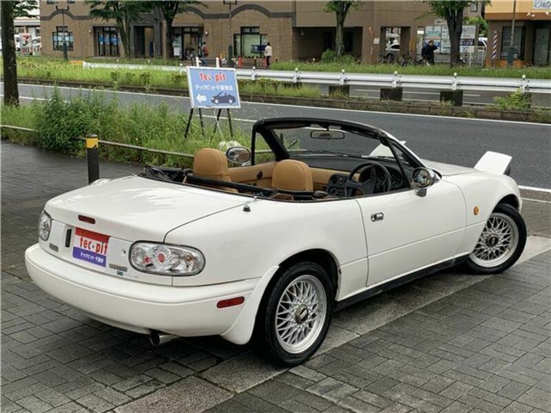 EUNOS ROADSTER-12