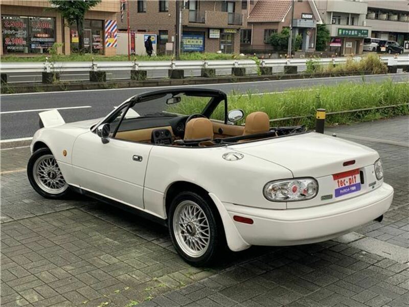 EUNOS ROADSTER-15