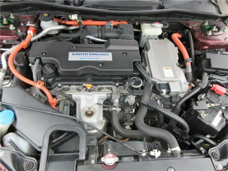 ACCORD HYBRID-8