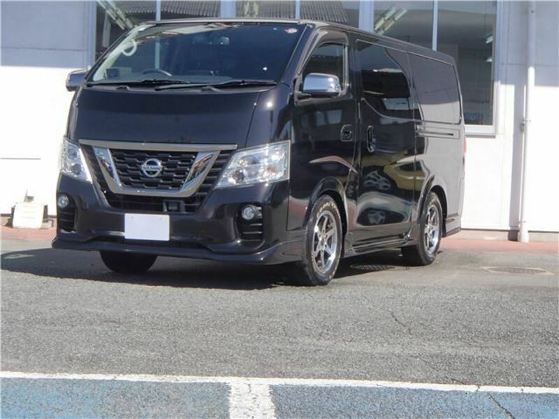 NISSAN　NV350 CARAVAN