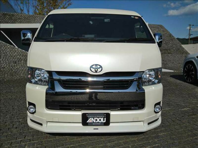 HIACE-7