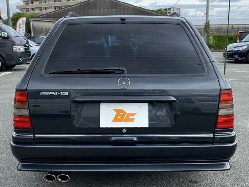 E-CLASS-12