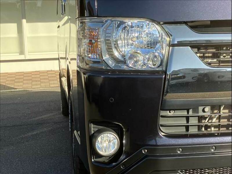 HIACE VAN-4