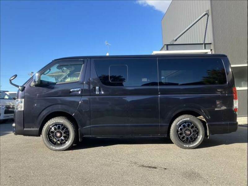 HIACE VAN-8