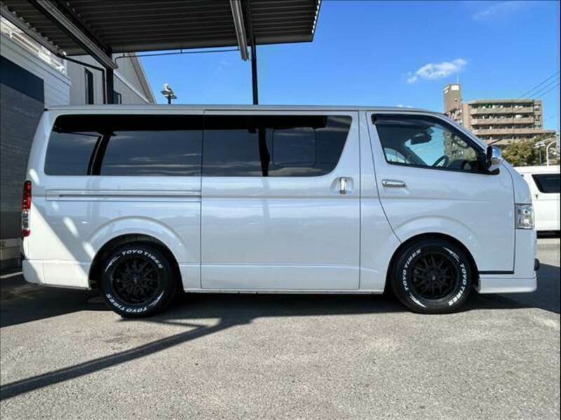 HIACE VAN-12