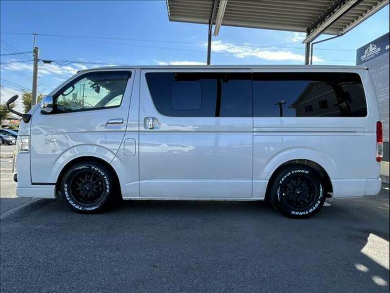 HIACE VAN-13