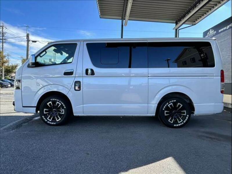 HIACE VAN-13