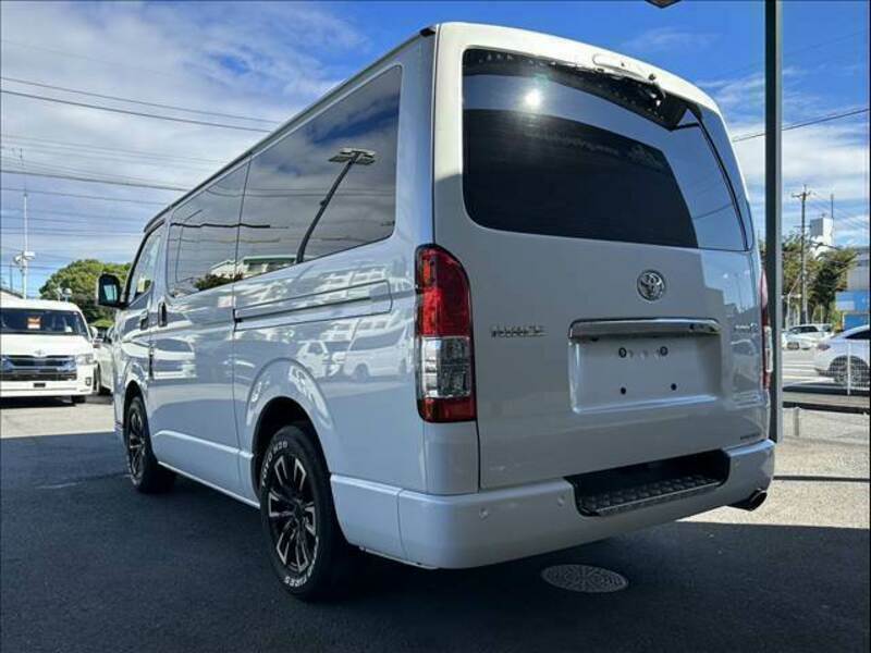 HIACE VAN-15