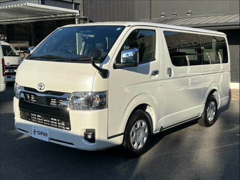 HIACE VAN-11