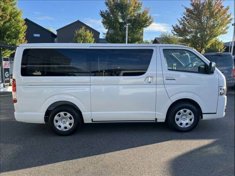 HIACE VAN-12