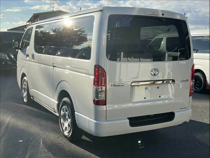 HIACE VAN-15