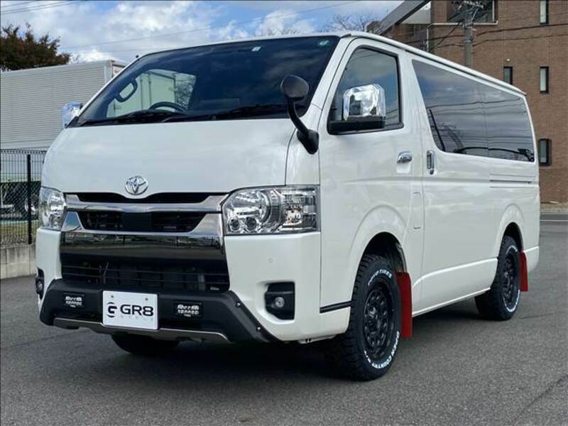 HIACE VAN-11