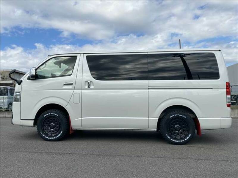 HIACE VAN-13