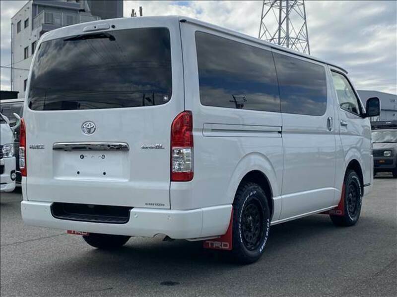 HIACE VAN-14