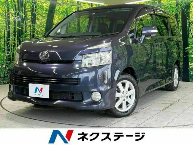 TOYOTA　VOXY