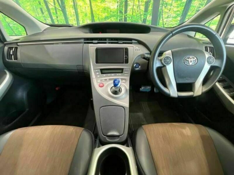 PRIUS-1