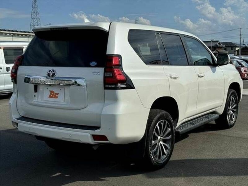 LAND CRUISER PRADO-14