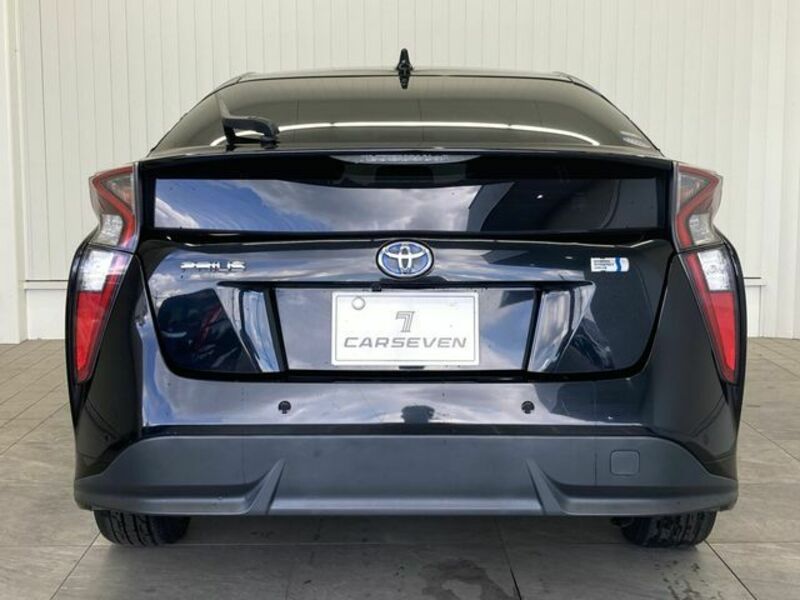 PRIUS-3