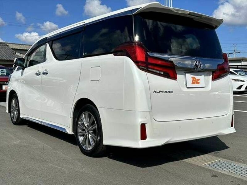 ALPHARD-12