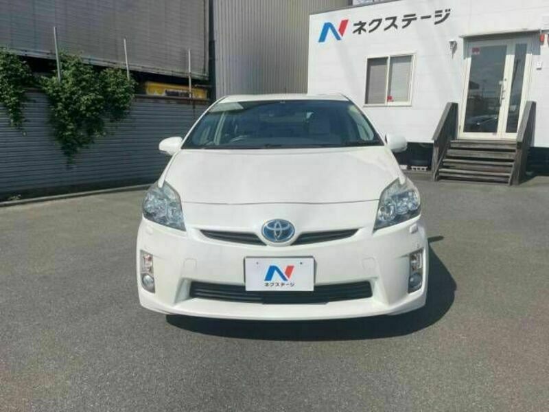 PRIUS-14