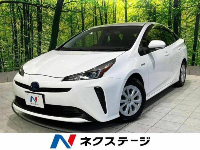 TOYOTA　PRIUS