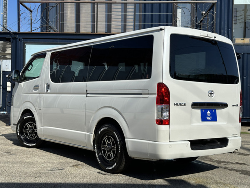 HIACE VAN-7